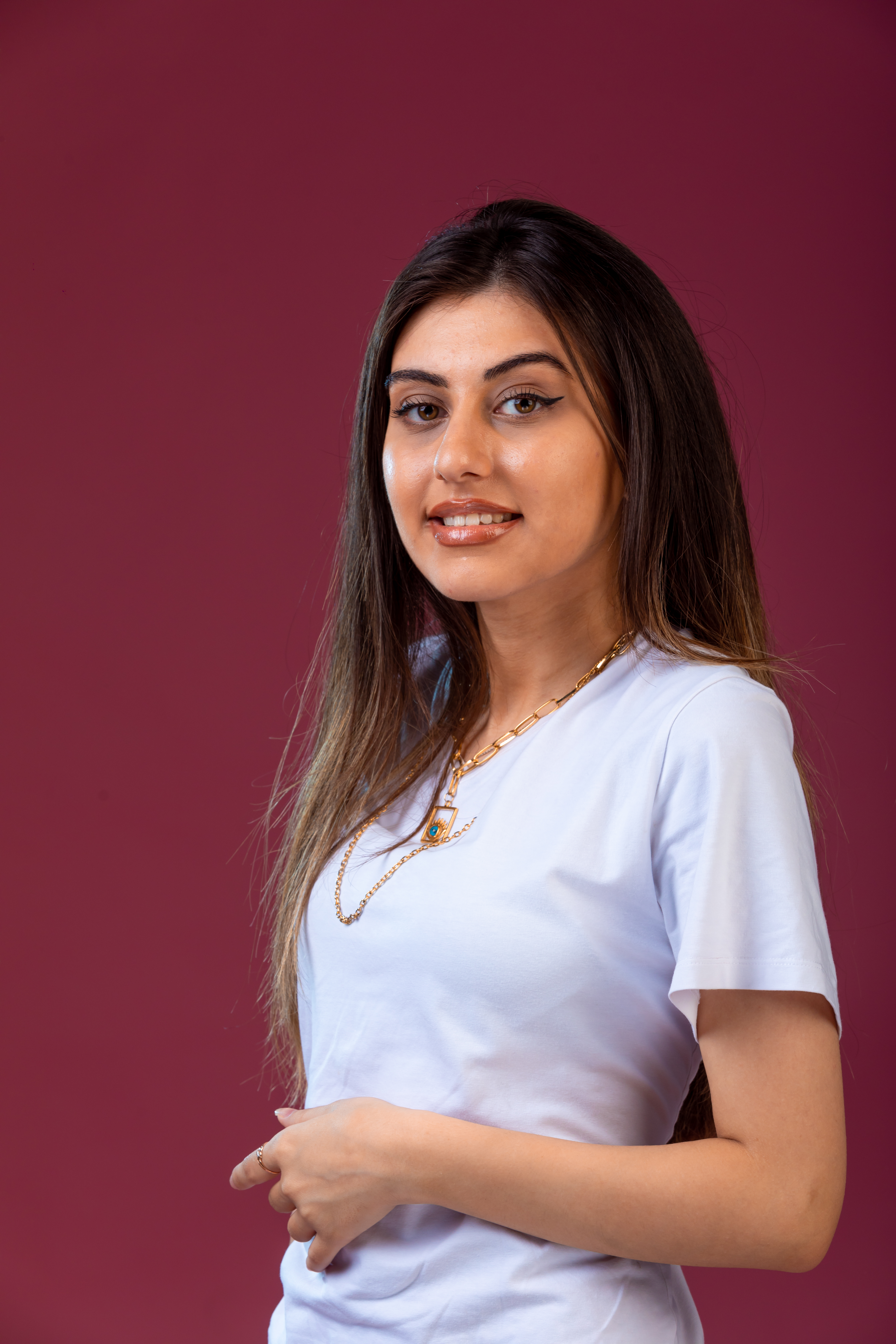 "The quality and purity of Elysius Biopharma’s products give me complete confidence. Knowing they are backed by scientific research makes me trust them even more." - Anira P